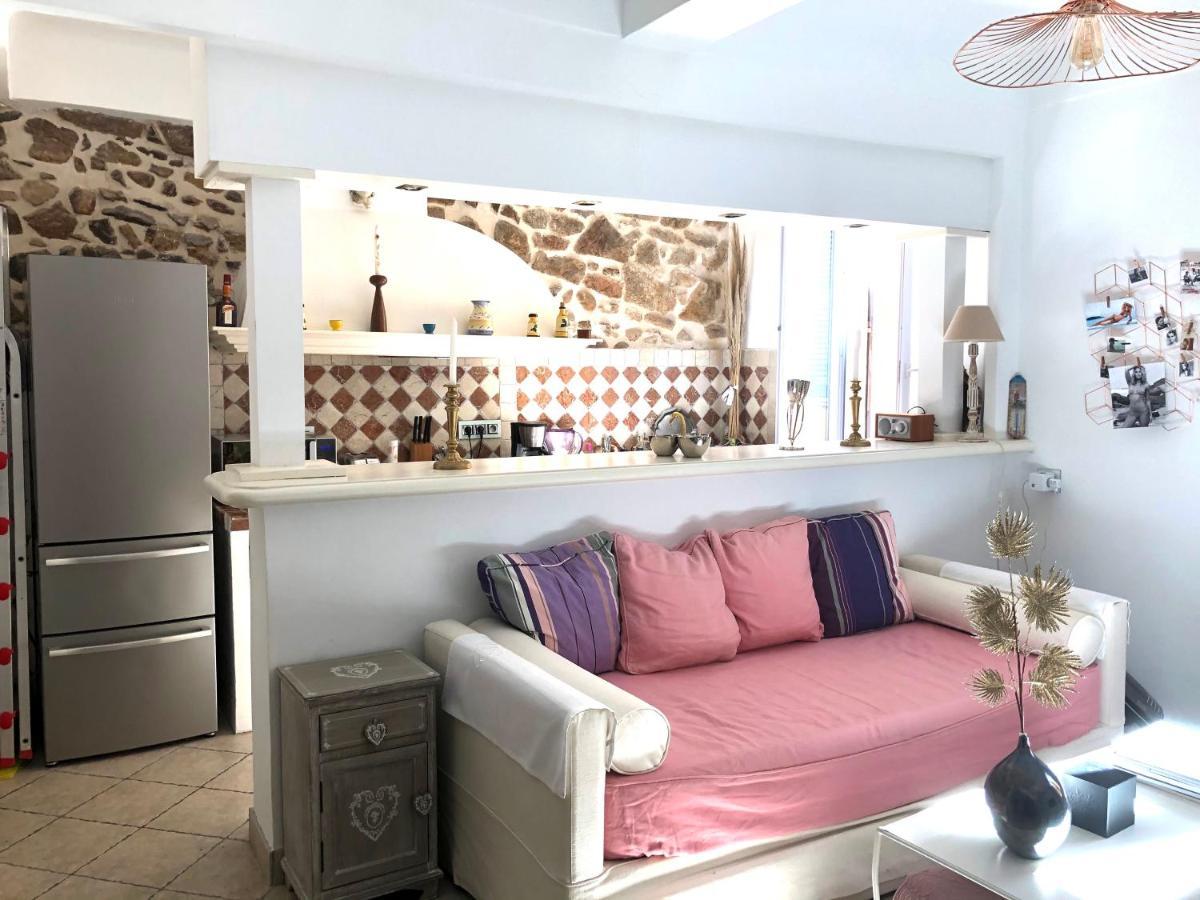 Appartement De Charme Au Coeur De แซ็ง-ทรอเป ภายนอก รูปภาพ
