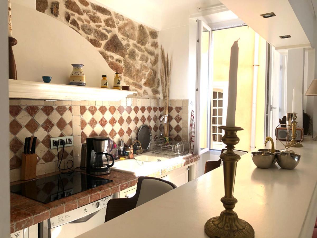 Appartement De Charme Au Coeur De แซ็ง-ทรอเป ภายนอก รูปภาพ