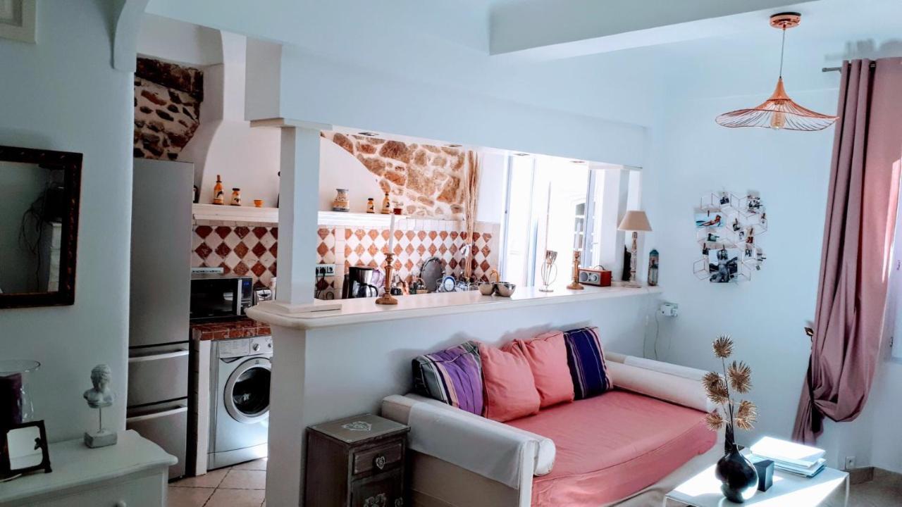 Appartement De Charme Au Coeur De แซ็ง-ทรอเป ภายนอก รูปภาพ