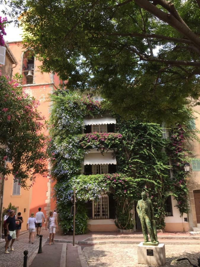 Appartement De Charme Au Coeur De แซ็ง-ทรอเป ภายนอก รูปภาพ